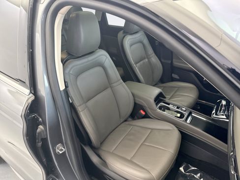 Used 2024 Lincoln Corsair Reserve w/ Equipment Group 201A AWD/4WD image 19