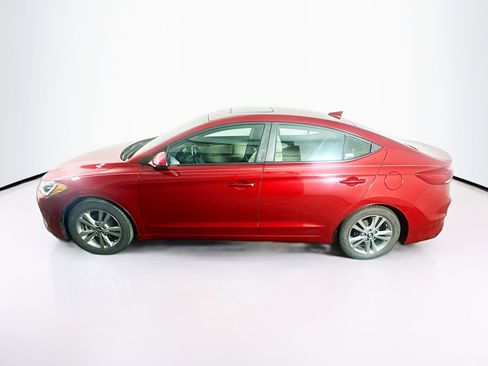 Used 2017 Hyundai Elantra Value Edition FWD image 4