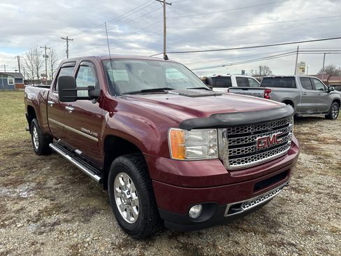 Used 2014 GMC Sierra 2500 Denali image 15