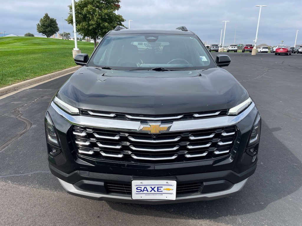 Used 2025 Chevrolet Equinox LT w/ Convenience Package II AWD/4WD image 8