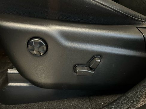 Used 2024 Dodge Durango R/T image 33