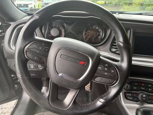 Used 2020 Dodge Challenger R/T w/ Blacktop Package RWD image 28