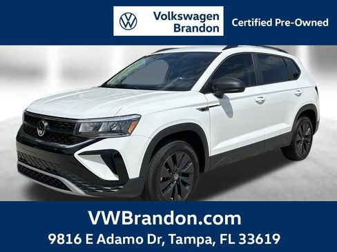 Used 2023 Volkswagen Taos S w/ Driver Assistance Package FWD image 1
