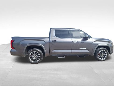 Used 2022 Toyota Tundra Limited image 12
