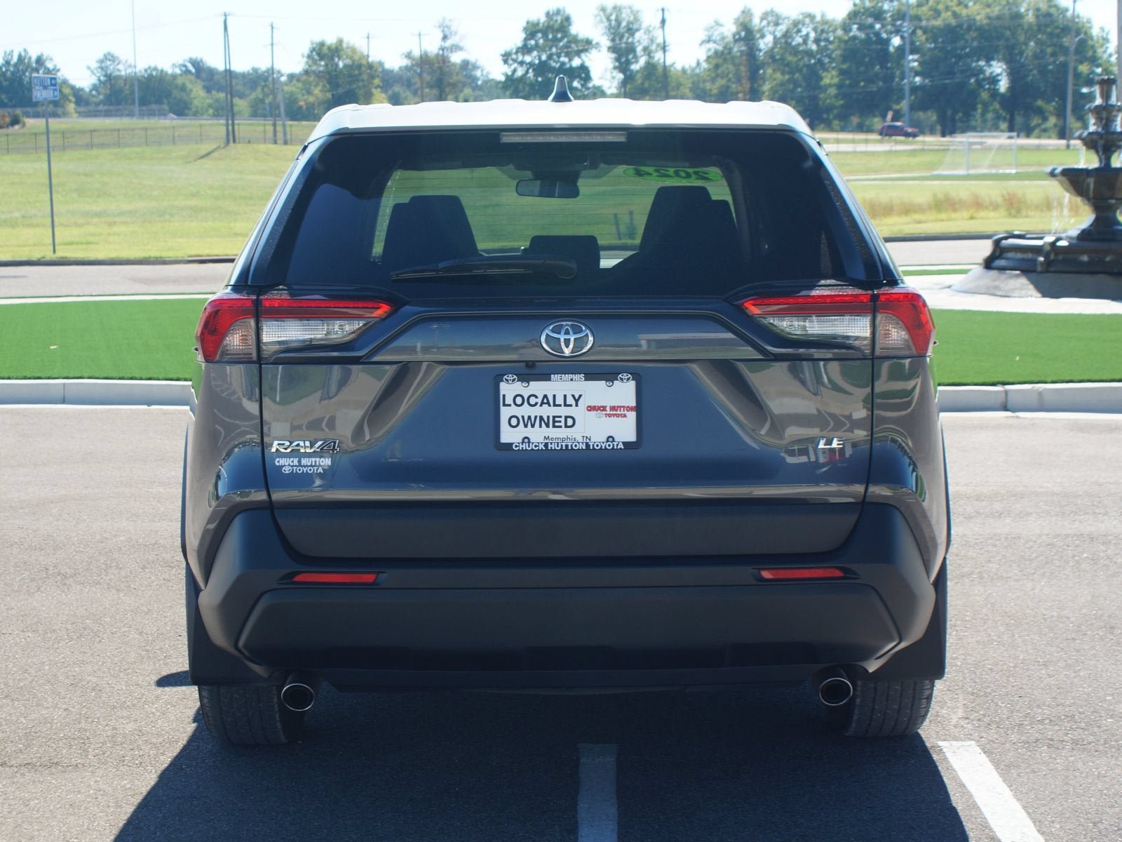 Used 2024 Toyota RAV4 LE FWD image 3