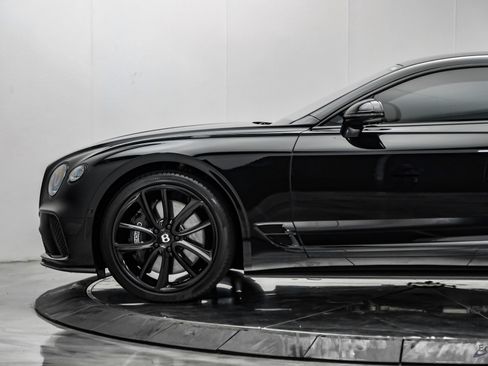 Used 2022 Bentley Continental GT AWD/4WD image 8