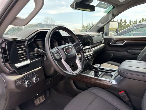 Certified 2024 GMC Sierra 1500 Elevation w/ X31 Off-Road Package image 12