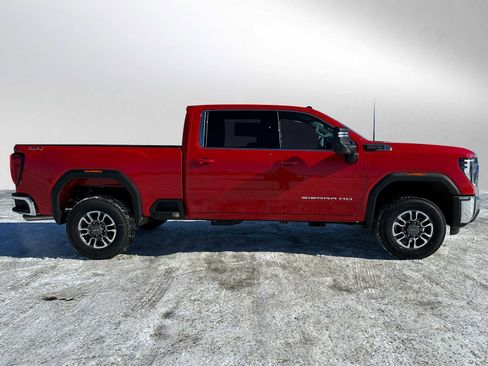 New 2026 GMC Sierra 3500 SLE AWD/4WD image 2