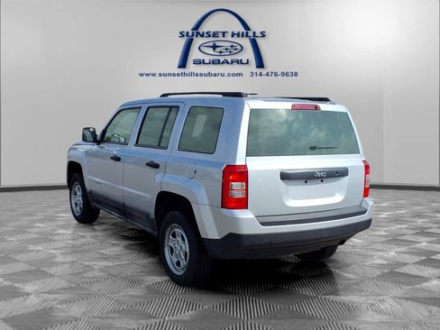 Used 2011 Jeep Patriot Sport image 2