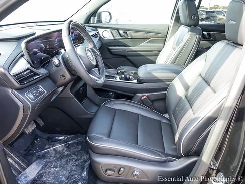 New 2026 Buick Enclave Avenir w/ Super Cruise Package image 9