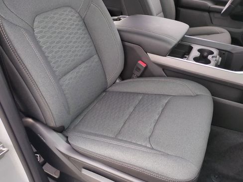 New 2026 RAM 1500 Express AWD/4WD image 21