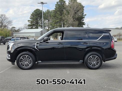 Used 2025 Nissan Armada Platinum image 2