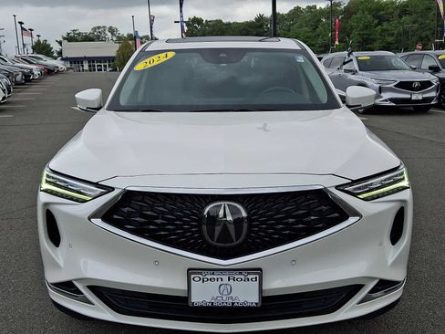 Used 2024 Acura MDX w/ Technology Package AWD/4WD image 2