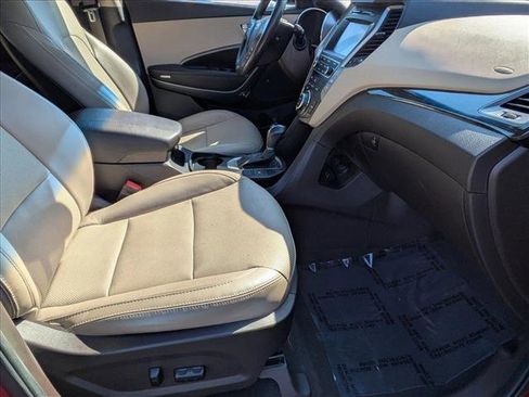 Used 2017 Hyundai Santa Fe Sport 2.0T FWD image 18