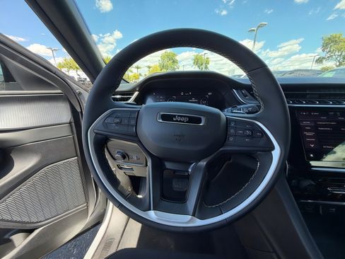 New 2026 Jeep Grand Cherokee Laredo X AWD/4WD image 18