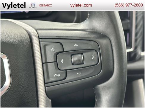 Used 2023 GMC Yukon XL Denali image 28