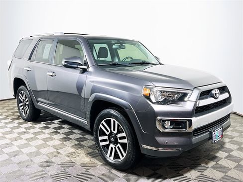 Used 2018 Toyota 4Runner Limited image 1