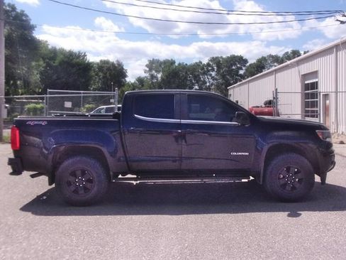 Used 2020 Chevrolet Colorado W/T w/ WT Convenience Package AWD/4WD image 8
