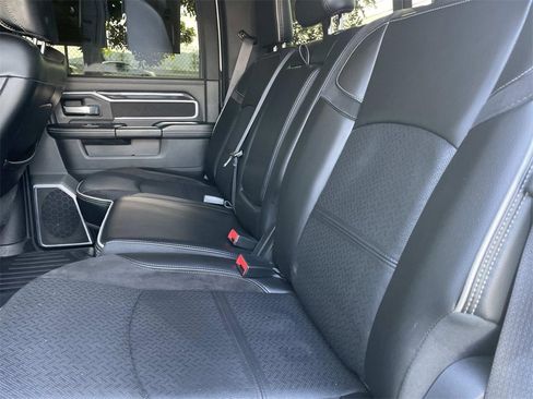 Used 2022 RAM 2500 Laramie w/ Night Edition image 24