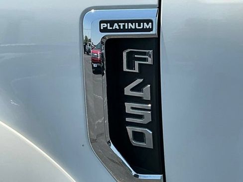 Used 2022 Ford F450 Platinum AWD/4WD image 16
