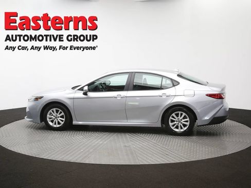 Used 2025 Toyota Camry LE FWD image 59