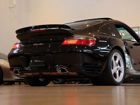 Used 2001 Porsche 911 Turbo image 30