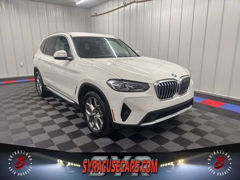 Used 2022 BMW X3 xDrive30i image 1