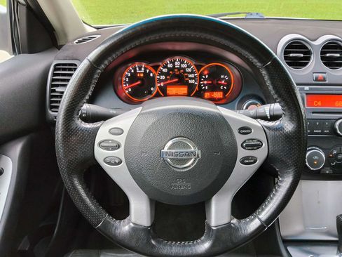 Used 2009 Nissan Altima 2.5 SL w/ SL Pkg FWD image 6