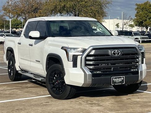 Used 2023 Toyota Tundra Limited image 2