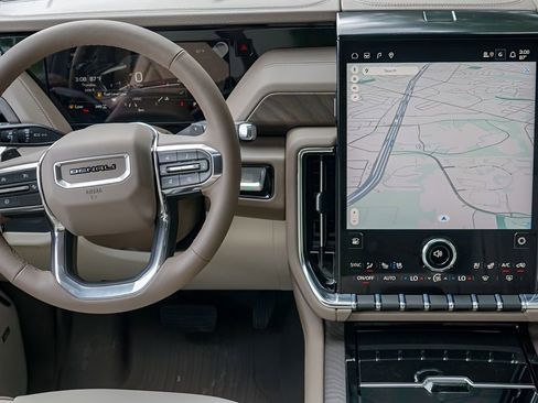 New 2026 GMC Yukon Denali w/ Sun & Power Step Package AWD/4WD image 22