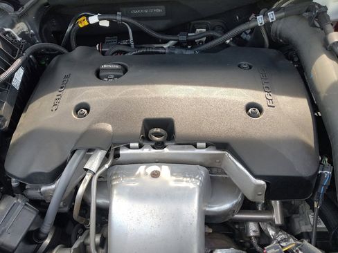 Used 2020 GMC Terrain SLT w/ Preferred Package FWD image 30