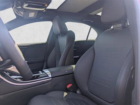 Used 2025 Mercedes-Benz C 300 Sedan image 19