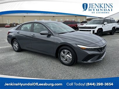 New 2026 Hyundai Elantra SE