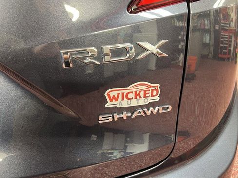 Used 2019 Acura RDX SH-AWD image 5