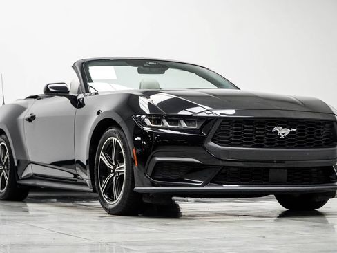 Used 2024 Ford Mustang Premium RWD image 4