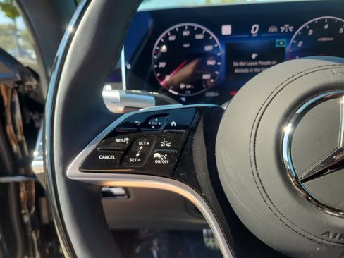 Certified 2025 Mercedes-Benz S 580 4MATIC Sedan image 26