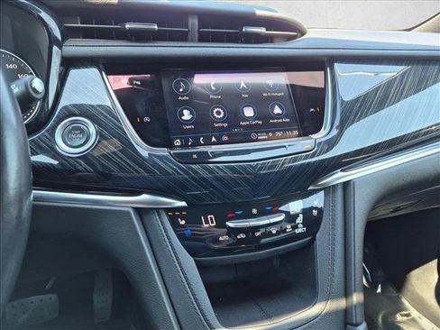 Used 2023 Cadillac XT6 Premium Luxury AWD/4WD image 15
