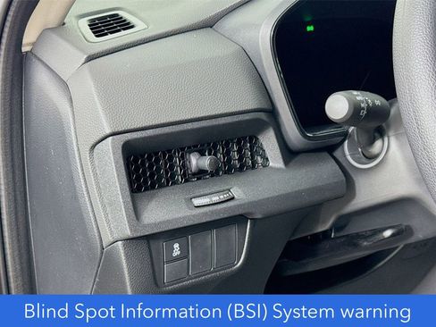Used 2025 Honda CR-V EX image 18