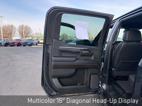 Used 2023 GMC Sierra 1500 AT4 w/ Technology Package image 27