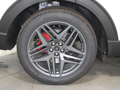 New 2026 Ford Explorer ST w/ Sun And Sound Package image 12