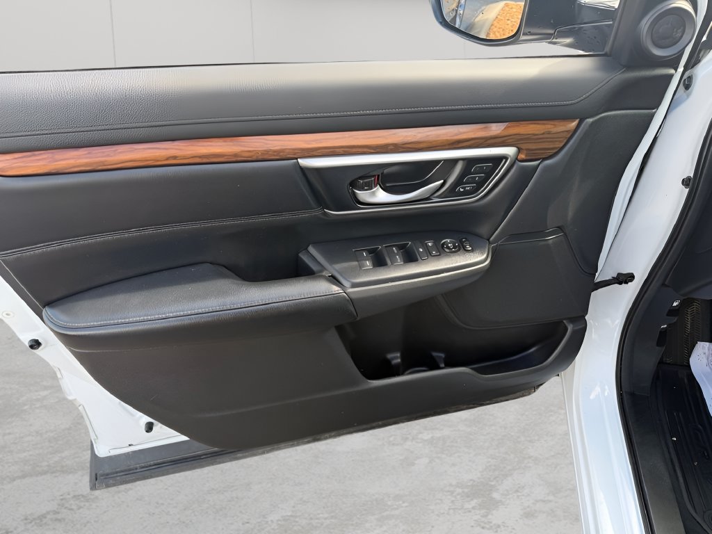 Used 2022 Honda CR-V EX-L image 17