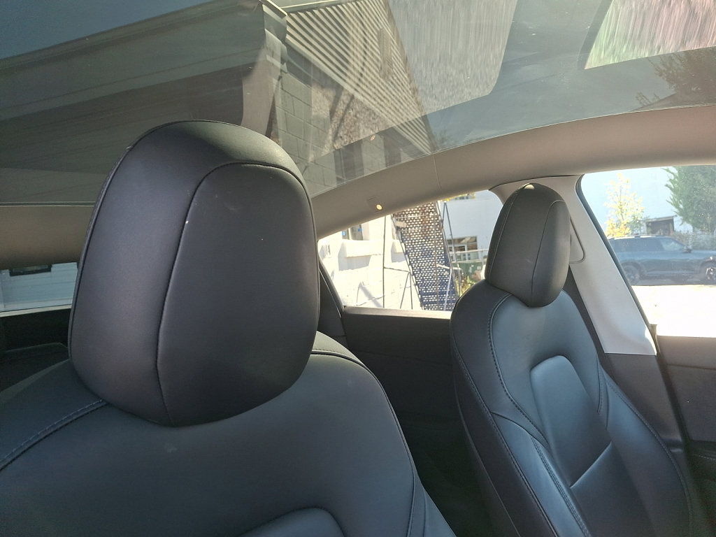 Used 2021 Tesla Model Y Long Range AWD/4WD image 13