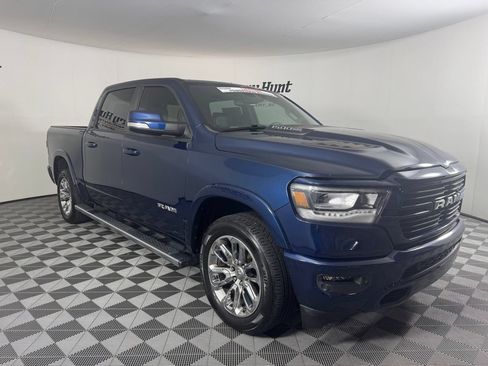 Used 2022 RAM 1500 Laramie w/ Sport Appearance Package AWD/4WD image 5