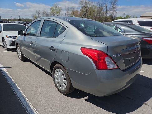 Used 2012 Nissan Versa S image 6