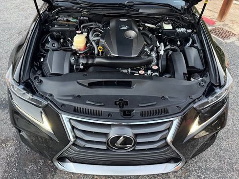 Used 2018 Lexus IS 300 w/ Accessory Package image 12