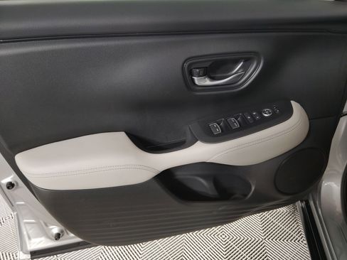 Certified 2026 Honda HR-V EX-L image 12