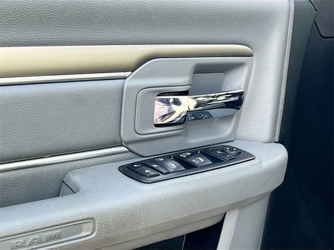 Used 2017 RAM 1500 Big Horn image 17