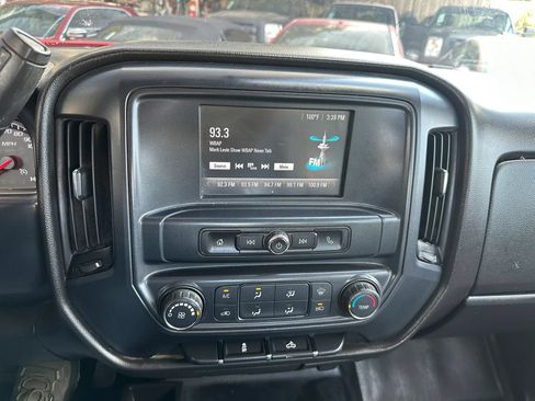 Used 2017 Chevrolet Silverado 2500 W/T AWD/4WD image 15