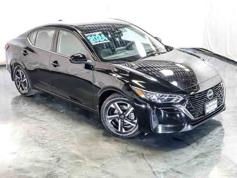 Used 2024 Nissan Sentra SV w/ All-Weather Package FWD image 5