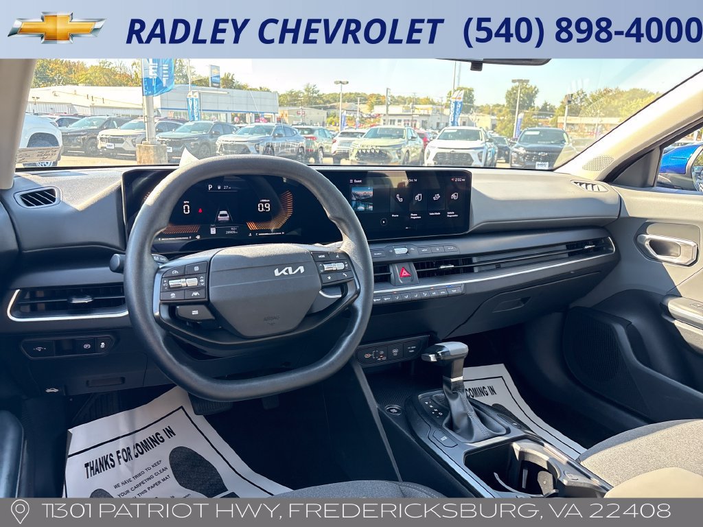 Used 2025 Kia K4 FWD image 13